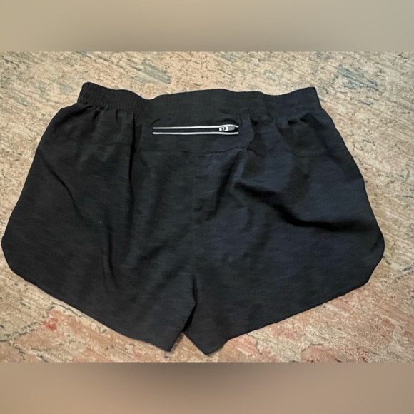 ASICS Athletic shorts Charcoal grey - Picture 2 of 5